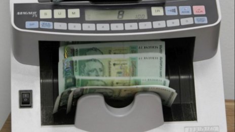 За седем месеца емигрантите са пратили в България повече от 1 млрд. лв. 