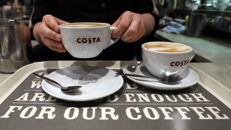 Инвеститор в китайската верига Luckin има апетит към придобиването на Costa Cofee