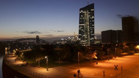 Инфлационният проблем на ЕЦБ е свързан с предлагането, не с търсенето