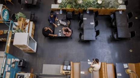 През април безработицата се връща на нивата отпреди Covid пандемията