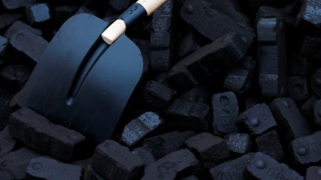 Производството на твърди горива се увеличава с 21% през май