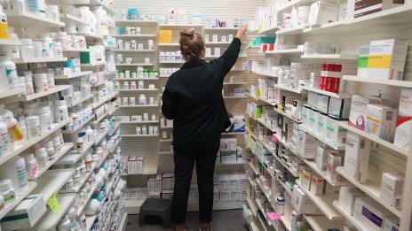 Pfizer ще предлага по-евтини лекарства в САЩ през сайт на Тръмп