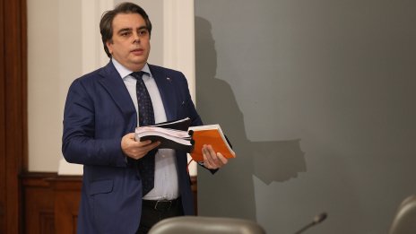 Асен Василев: Философията на парите за общините е „кметовете знаят най-добре“