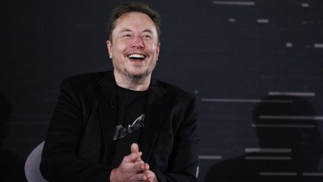 Акционерите на Tesla одобриха заплащането от 56 млрд. долара на Мъск и преместването в Тексас