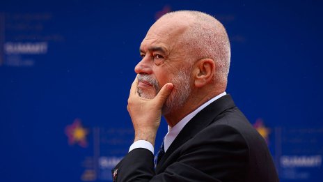 Албания се обръща към AI, за да се пребори с корупцията и да се присъедини към ЕС