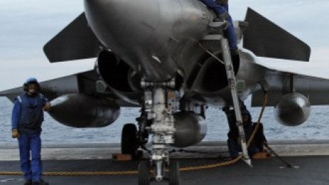 Франция потвърди военна интервенция в Мали