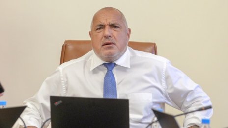 Кабинетът няма да подава оставка, ще има "голям ремонт"