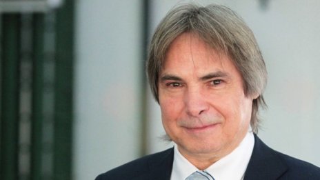 В. Чамек: Възможно е Корадо да придобие отслабени компании след пандемията