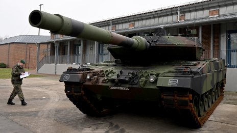 Германия дава допълнителна помощ от 12 млрд. евро за Украйна