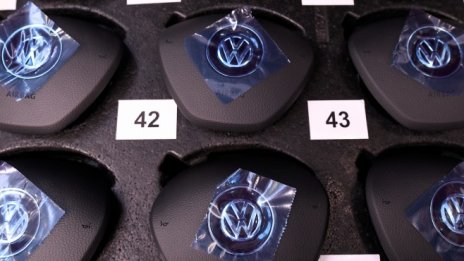 Мениджърите на Volkswagen: с по-високи фиксирани заплати от 2020 г. 