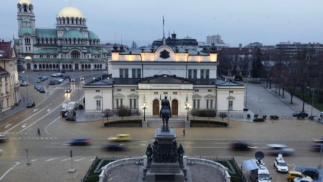 Комисиите в НС одобриха бюджетите на НЗОК и ДОО на първо четене 