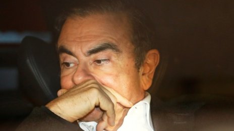 Спасителните полети на Карлос Гон са стрували 350 хил. долара