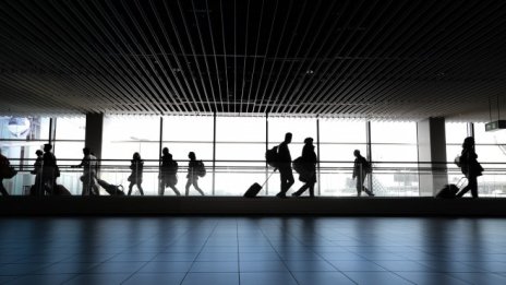 Министерството на туризма заличава още 35 туроператора от регистъра