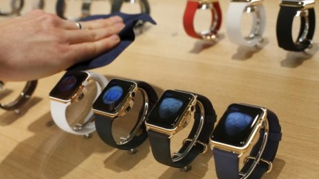 LVMH пуска конкурент на Apple Watch за 1400 евро