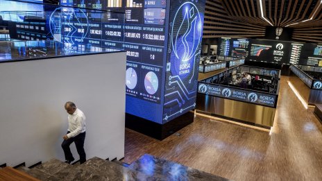 Ръстът на лихвите сложи край на ралито на турските акции