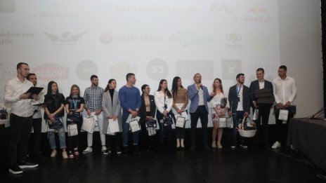 Стартъпът MyFin работи съвместно със студенти от Американския университет