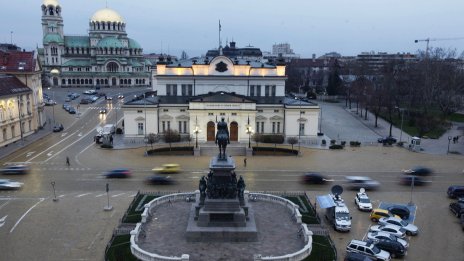 Парламентът одобри проектобюджета за ДОО на първо четене