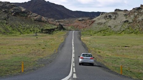 Хакерски атаки грозят над 100 млн. коли на Volkswagen