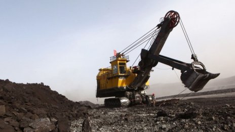 Пекин към енергийните фирми: Осигурете захранване на всяка цена!