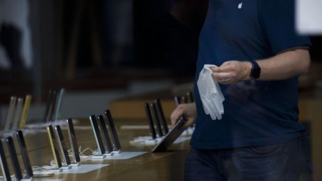 Apple временно затваря магазини в Калифорния и Лондон
