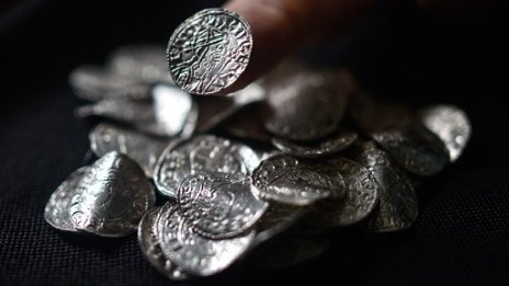 Правителствата трябва отново да заобичат вземането назаем