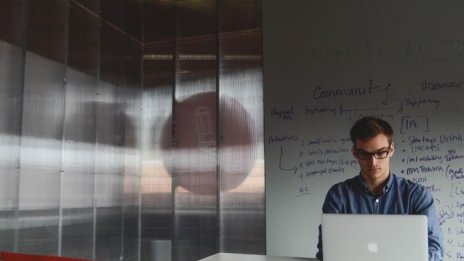 За трета поредна година България се смъква в класацията Doing Business