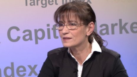 Д. Петкова: Таксите за клиентите на пенсионните фондове няма да се увеличават