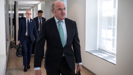 Де Гиндос: С голямото лихвено повишение държим инфлационните очаквания под контрол