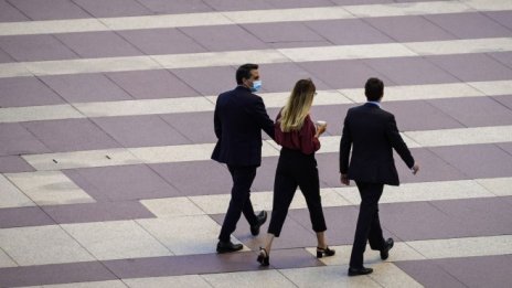 Държавната подкрепа дава изкуствен тласък на разходите за труд в еврозоната