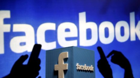 Русия заплаши, че ще блокира Facebook
