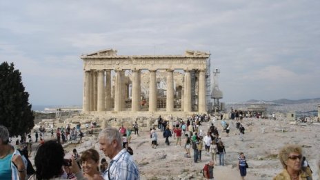 Покриват ли застраховките при пътуване екстремните горещини?