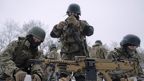 Русия използва газопровод, за да изненада украинските сили в Курск