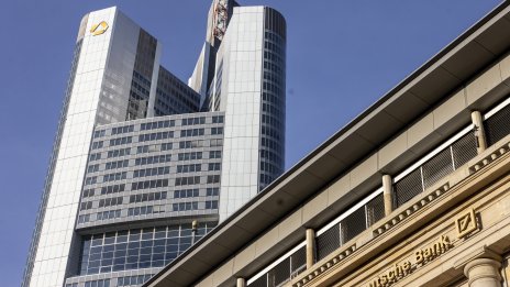 Европейските банки разчистват рискови активи с рядко използван метод 