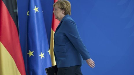 Европейските популисти отправят залп срещу Меркел