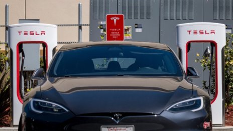 Tesla отново е големият победител на автомобилния пазар в Германия