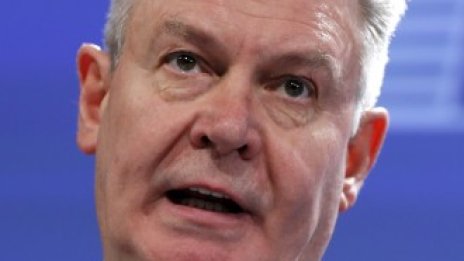 Де Гухт: Китай не може да бъде "свободен ездач" в световната търговия