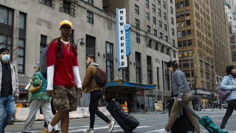 Бизнес активността в САЩ достигна четиримесечно дъно