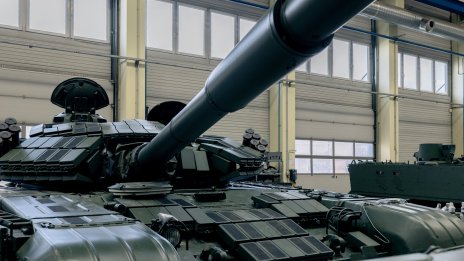 Чешки милиардер се възползва от увеличаването на разходите за отбрана в Европа