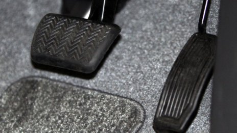 Централните банки трябва да помислят хубаво, преди да натиснат здраво спирачката