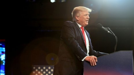 Тръмп е опитвал да поеме контрола над машините за гласуване?