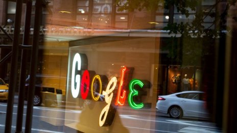 Рекламите отново препълниха касите на Google