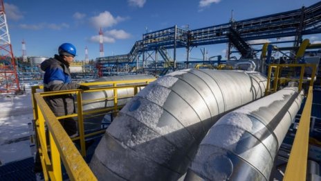 Износът на руски газ намалява с над 40% през януари - липсват заявки