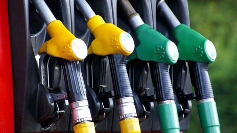 Временна анкетна комисия ще проверява съмнения за картел при горивата