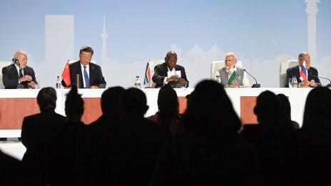 БРИКС иска да запълни вакуума, оставен от САЩ, но различията между страните спъват съюза