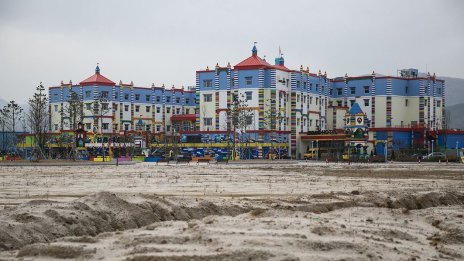 Световният имотен пазар стои върху дългова бомба за 175 млрд. долара