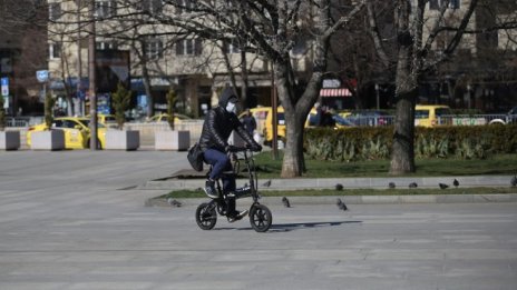 Здравните власти може да въведат частично ограничения за неваксинирани
