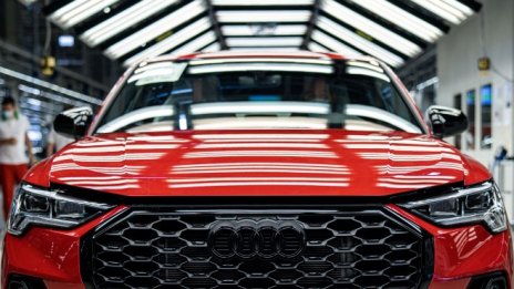 Audi се сбогува с дизела и бензина през 2025 г.