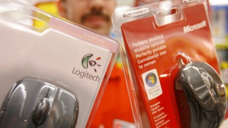 Logitech отчете 2% спад на тримесечните приходи 