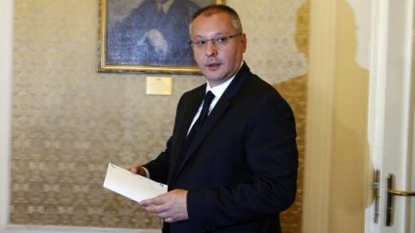 С. Станишев: Парламентарният дебат за военната помощ за Украйна е театрален