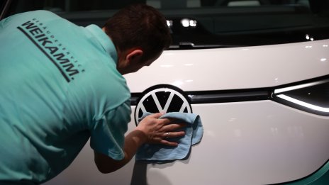 VW: Споразумението за екологичните горива подкрепя модели като Porsche 911